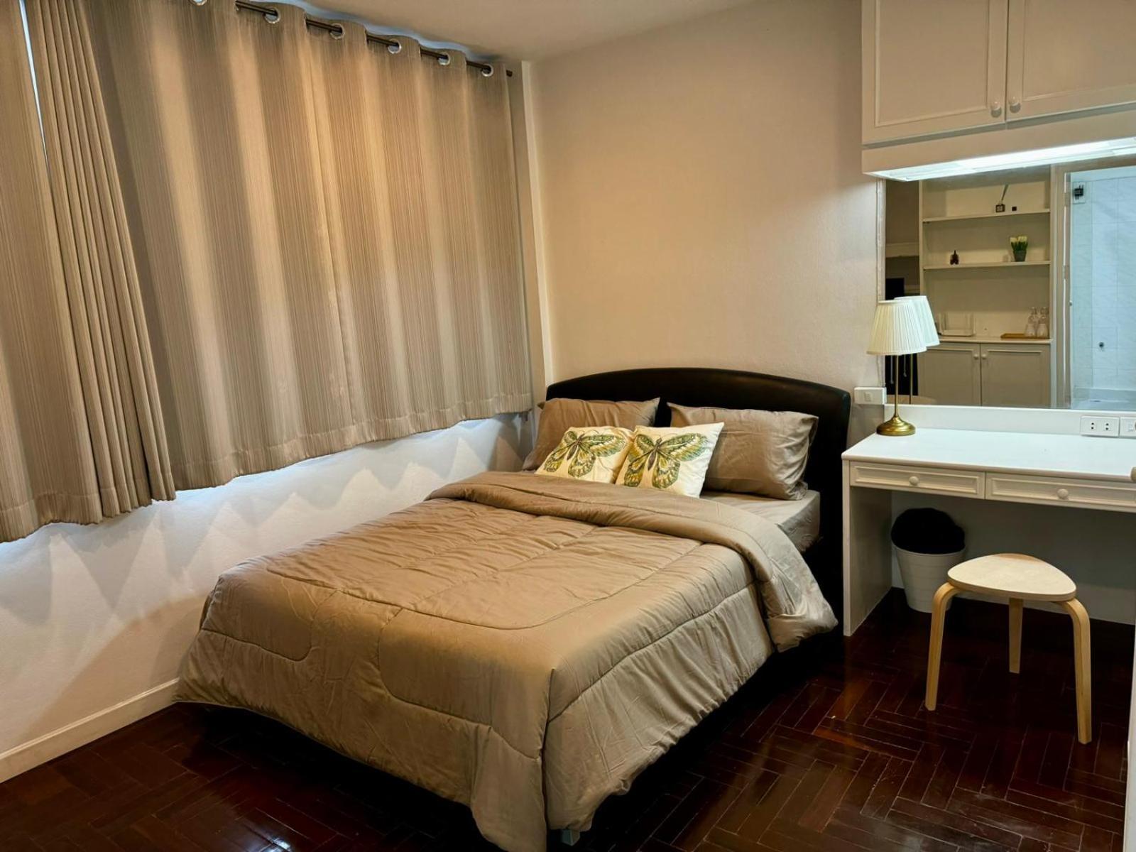 Comfy Crib Hostel 2 Bangkok Exterior foto