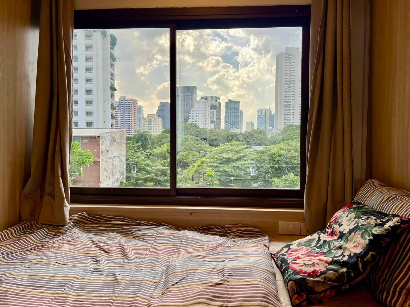 Comfy Crib Hostel 2 Bangkok Exterior foto